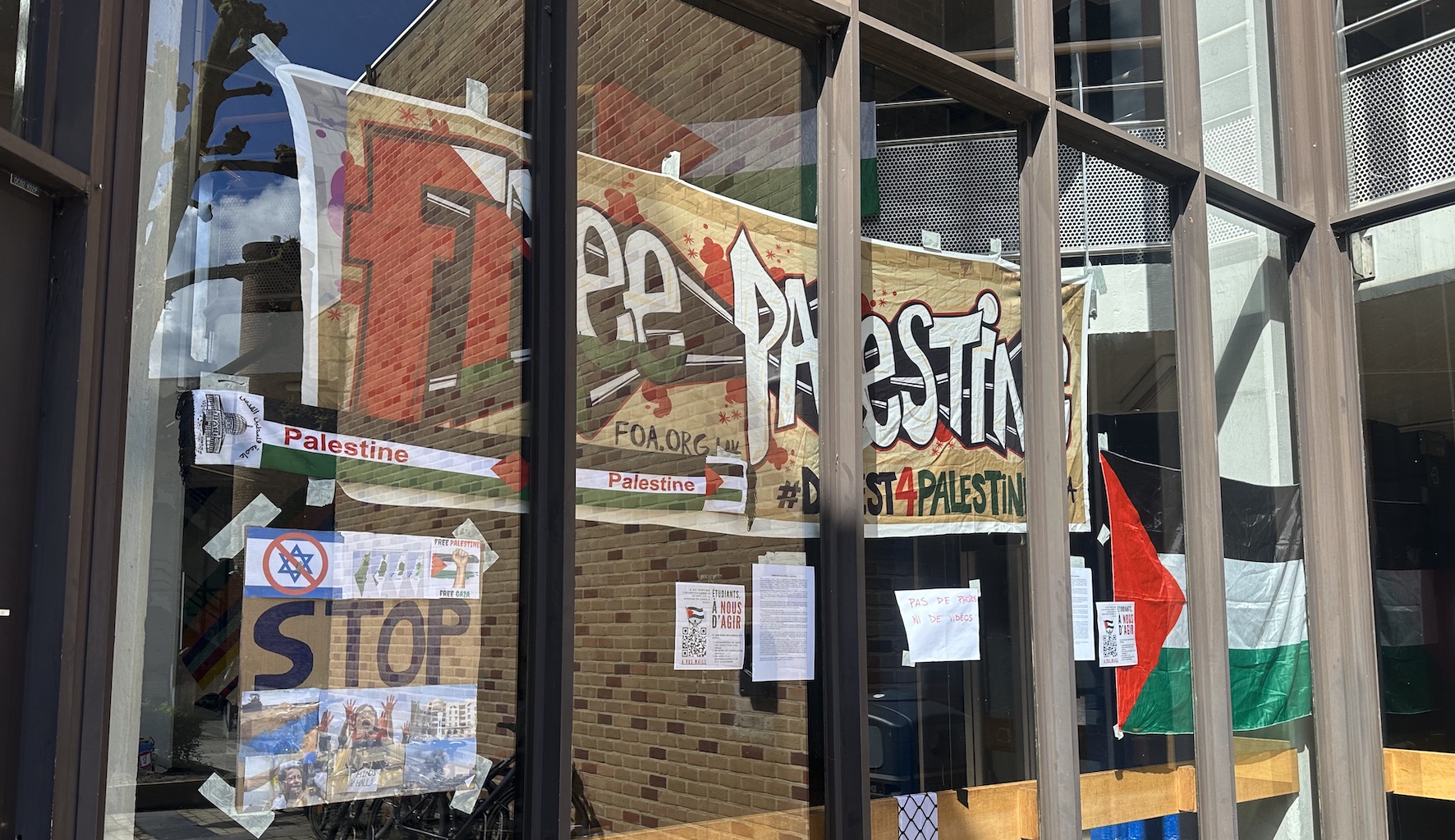 Le collectif “StudentforPalestine” stoppe son occupation des auditoires Khader