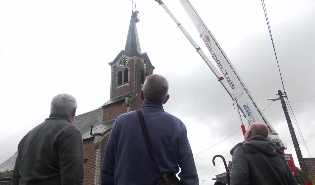 Le coq et la croix ont retrouvé le clocher de l'église d’Opprebais à Incourt