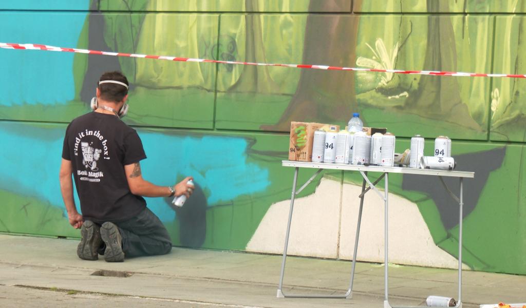 Ottignies : deux fresques street art débarquent à l'école du Centre