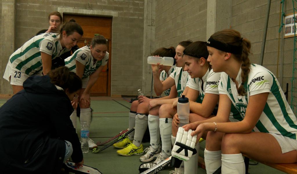 Hockey en salle : Au Lara les dames jouent la montée, les hommes tentent d'éviter la relégation