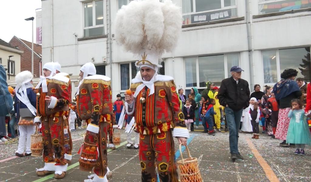 Waterloo : faire découvrir le folklore belge aux plus jeunes