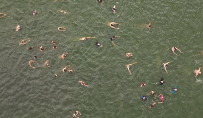 Big Jump dans le lac de Genval pour une eau plus propre