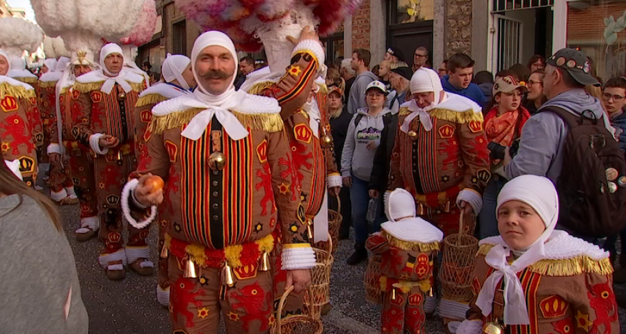 Nivelles : Un carnaval entre soleil et pluie... de confettis