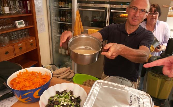 Convivialité et zéro gaspi... un chaudron partagé à la Chaumière !