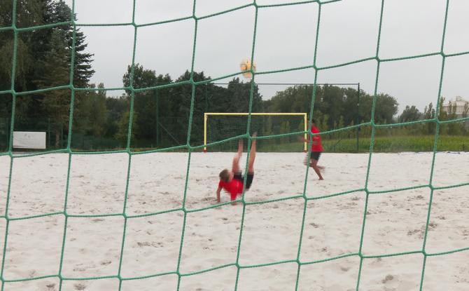 Les Sables Rouges sont de retour avec une touche BW