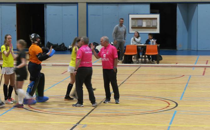 Hockey en salle: LLN - Racing (D1 nat Dames)